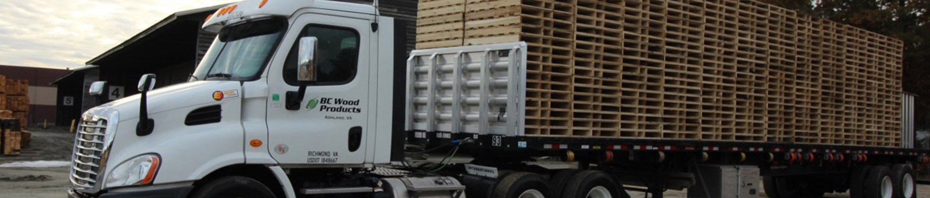 custom wood pallet manufacturer, virginia